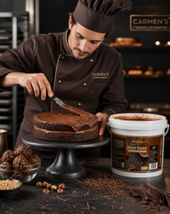 Carmen's _ Luxury Fererro Rocher Creamy spreadable Sauce, Cocoa Cream with Hazelnut, Wafer Chunks and Crushed hazelnut _ 5kg